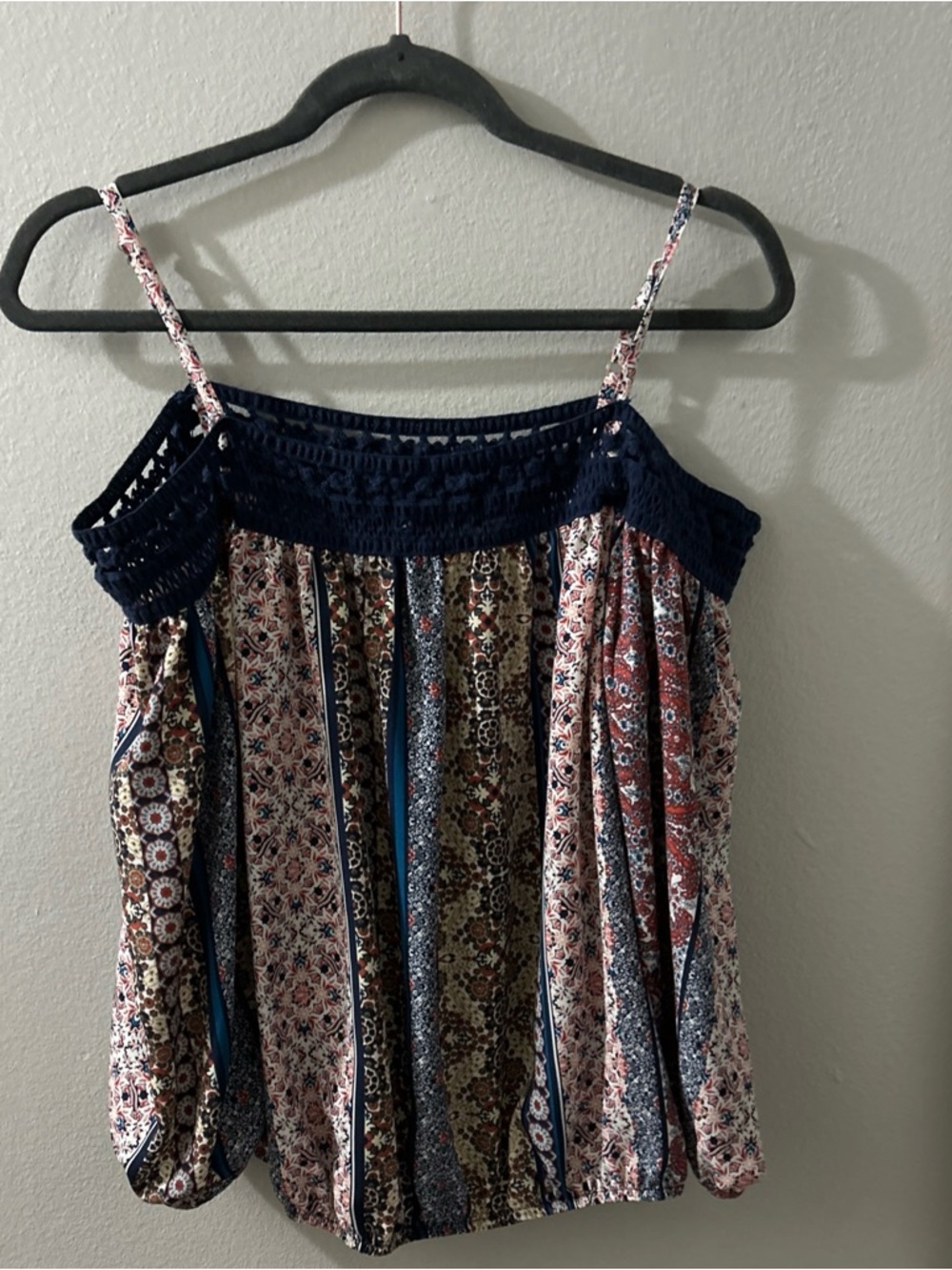 IZ Byer Boho Off The Shoulder Ladies Crochet Trim Shirt Size Med